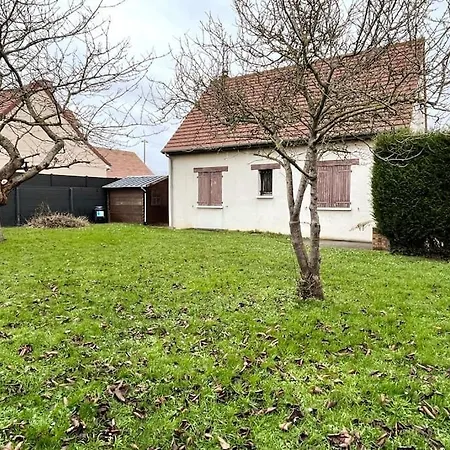 Charming House Near The Sea Vakantiehuis *