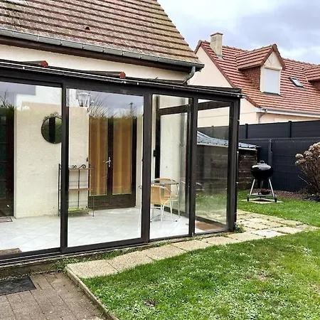 Charming House Near The Sea Vakantiehuis Courseulles-sur-Mer