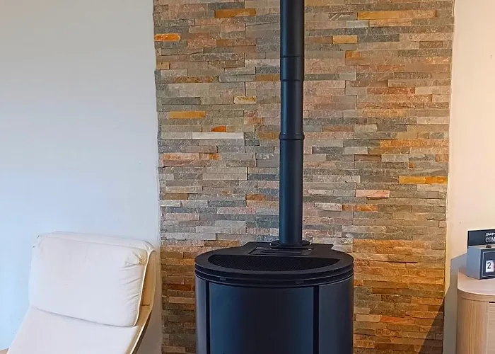 Dom wakacyjny Charming House Near The Sea